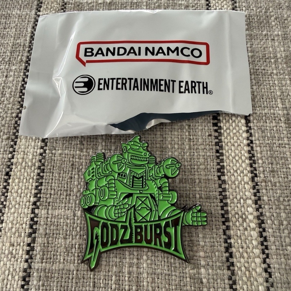 2026 SDCC Godziburst Mechagodzilla Kiryu Enamel Pin Bandai Promo Exclusive